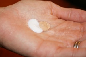 makeupinhand
